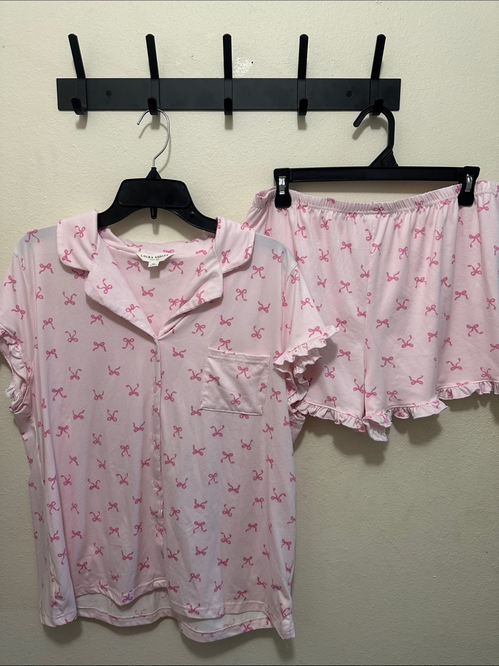 Laura Ashley Pink Bow-Print Short Pajama Set